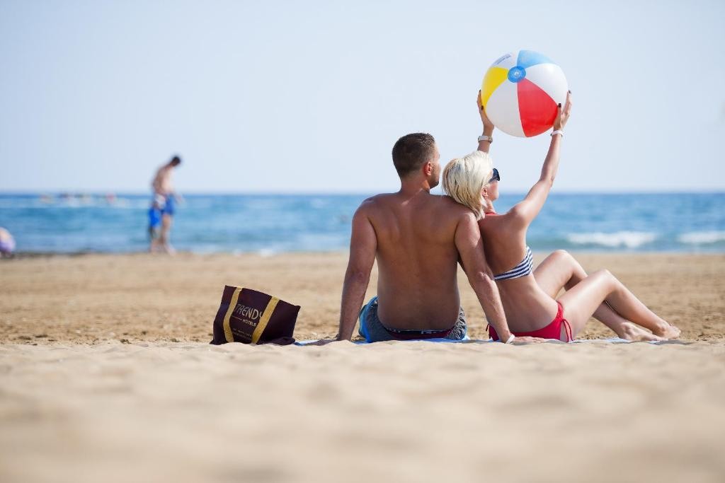 TRENDY ASPENDOS BEACH