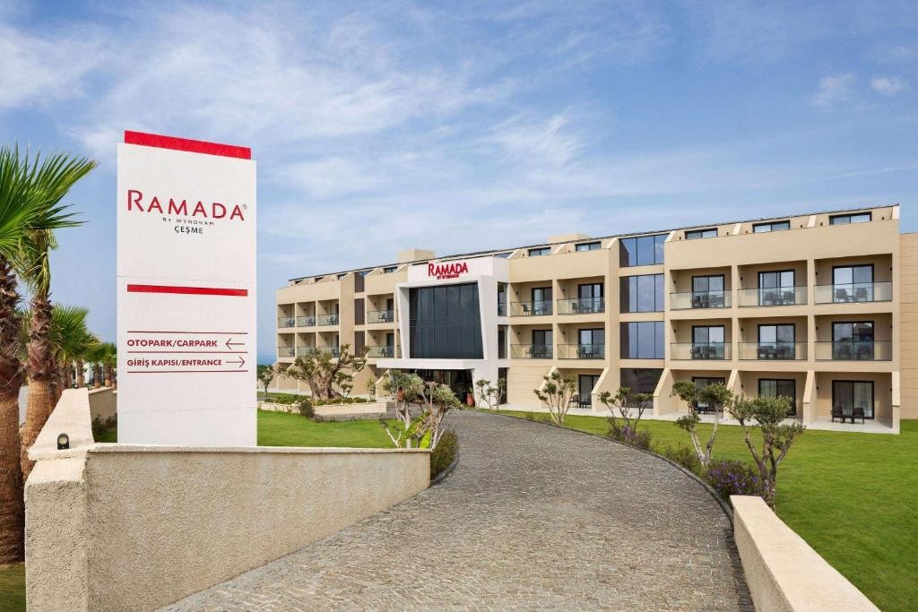 RAMADA BY WYNDHAM CESME