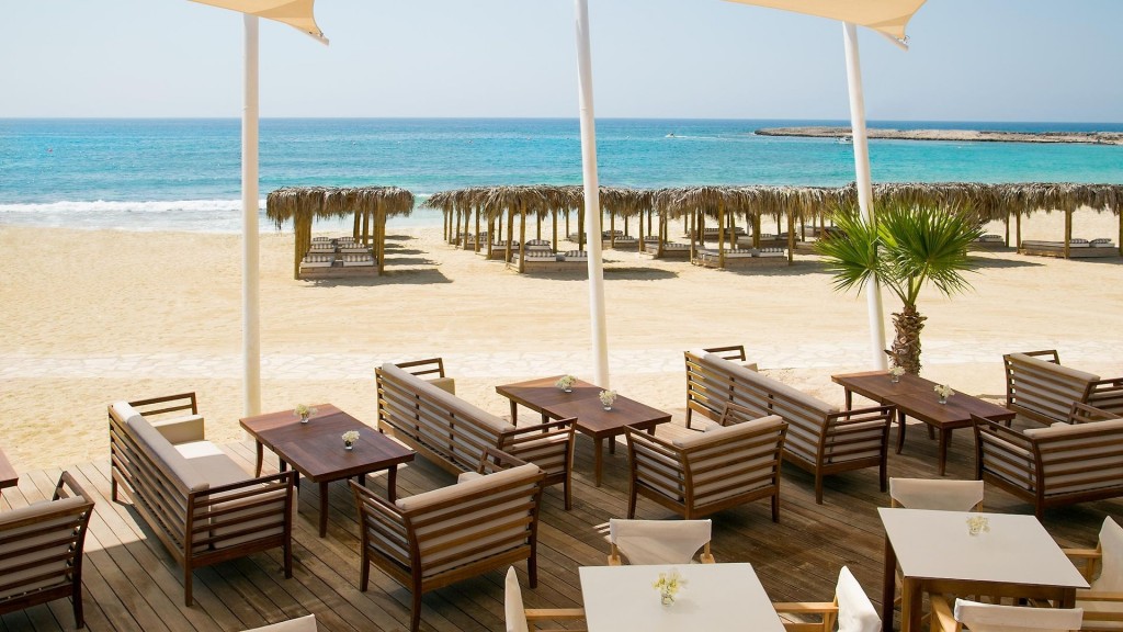 ASTERIAS BEACH HOTEL