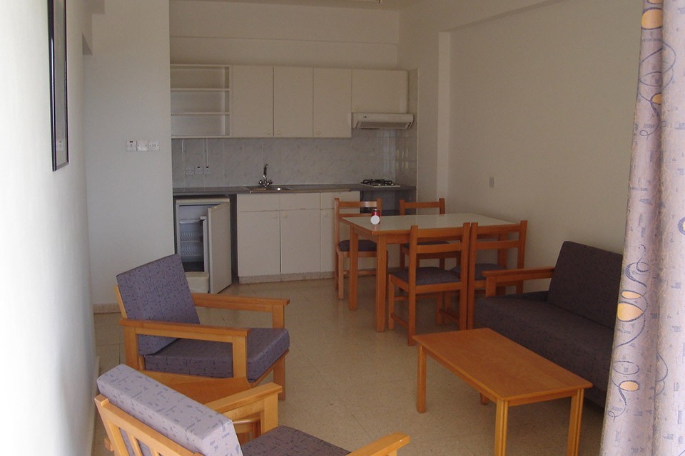 POLA COSTA BEACH HOTEL APARTMENTS