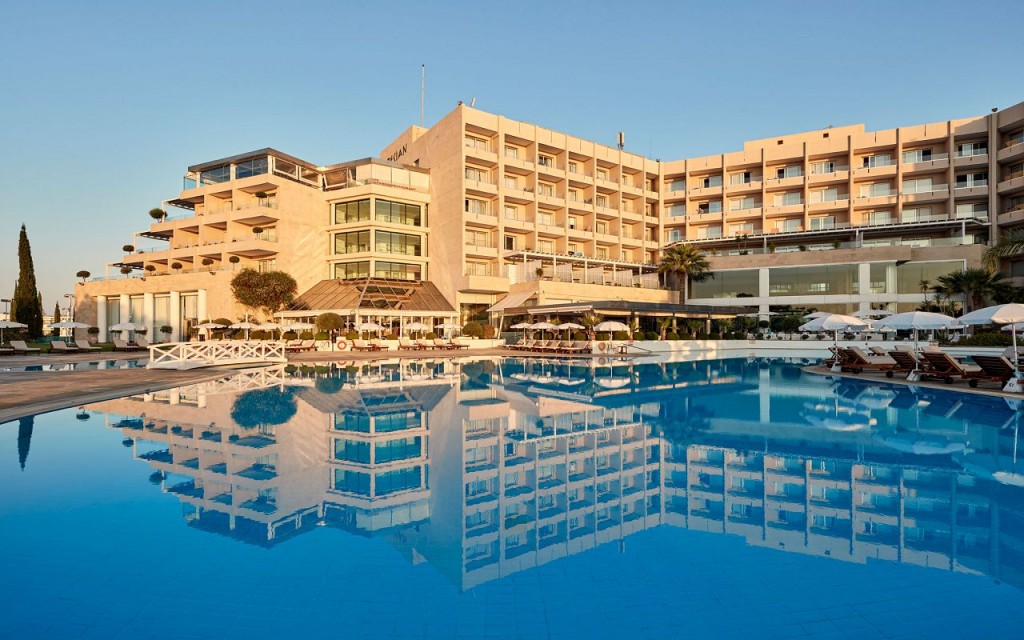 GRECIAN PARK HOTEL