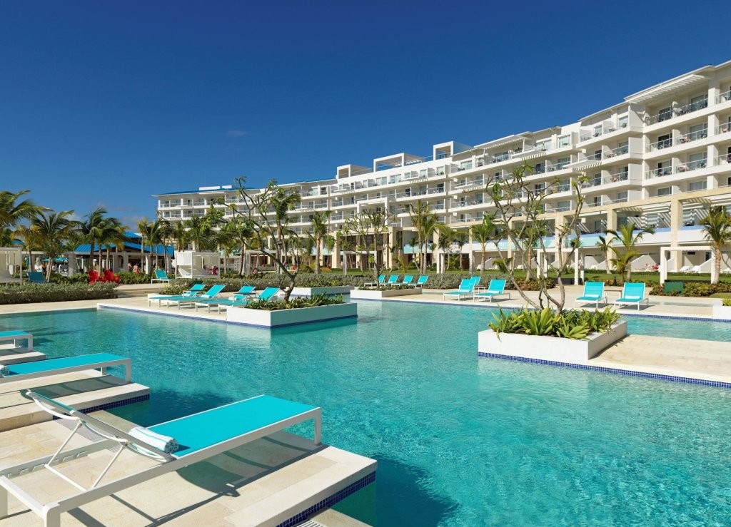 Margaritaville Island Reserve Cap Cana Wave - An All-Inclusive Experience for All