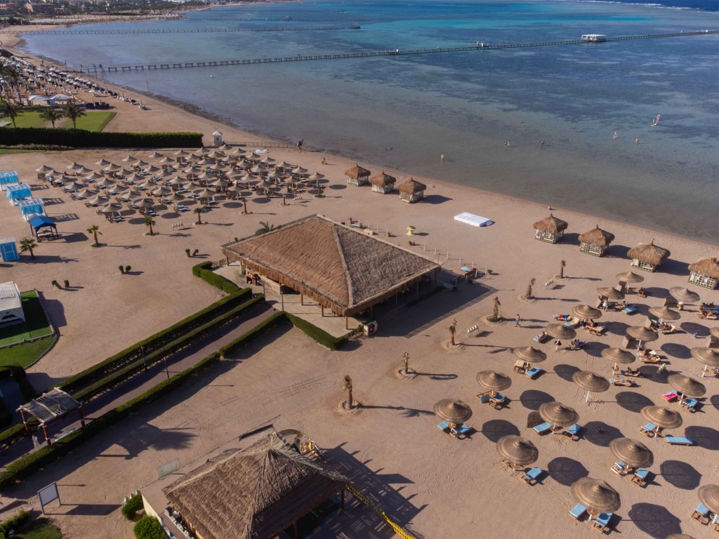 AMWAJ OYOUN HOTEL& RESORT