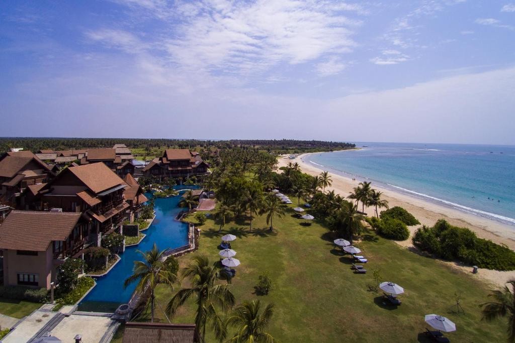 ANANTAYA RESORT & SPA PASIKUDAH