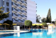 PAPOUIS PROTARAS HOTEL