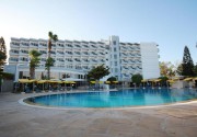 PAPOUIS PROTARAS HOTEL