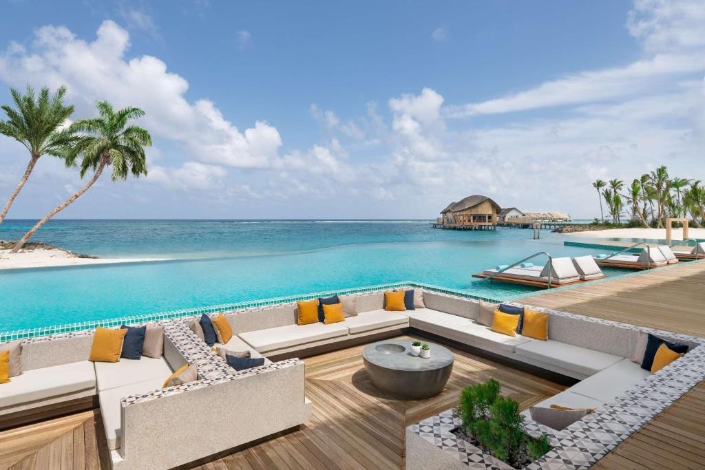 HILTON MALDIVES AMINGIRI RESORT & SPA