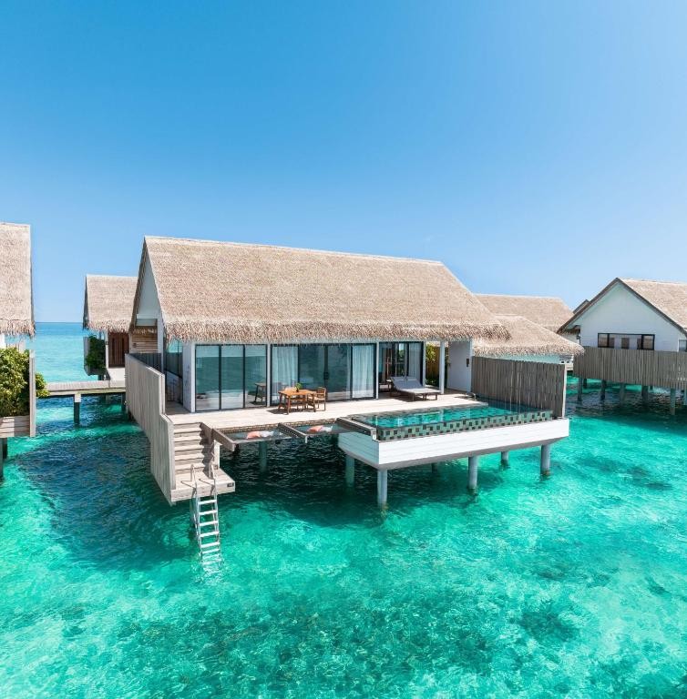 HILTON MALDIVES AMINGIRI RESORT & SPA