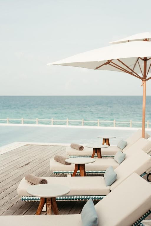 JW MARRIOTT MALDIVES RESORT & SPA