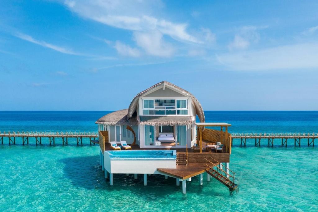 JW MARRIOTT MALDIVES RESORT & SPA