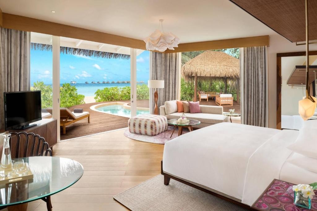 JW MARRIOTT MALDIVES RESORT & SPA