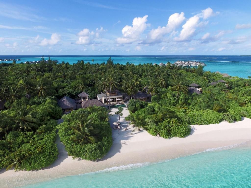 SIX SENSES LAAMU