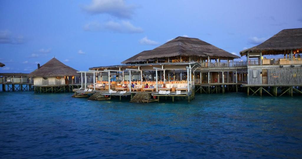 SIX SENSES LAAMU